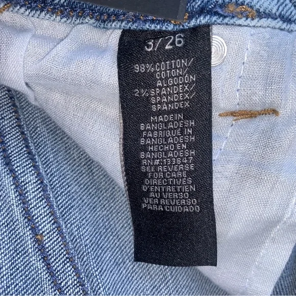 NWT KENDALL + KYLIE DENIM JEAN MINI SKIRT - Picture 10 of 13